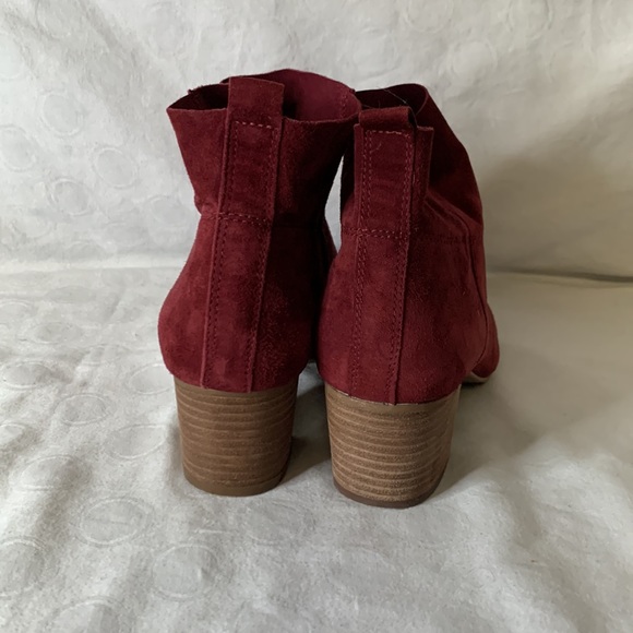 Steve Madden Harber Burgundy Leather Ankle Boots Heels Size 7M - Picture 4 of 6